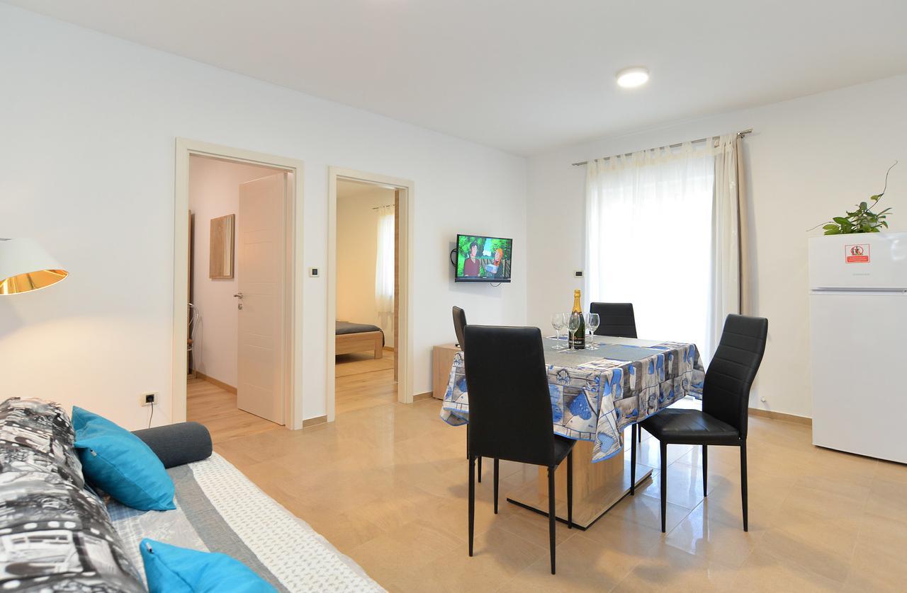 Apartments Elizabeta 1701 Fazana Ngoại thất bức ảnh