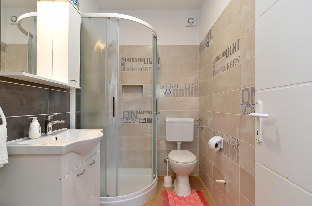 Apartments Elizabeta 1701 Fazana Ngoại thất bức ảnh