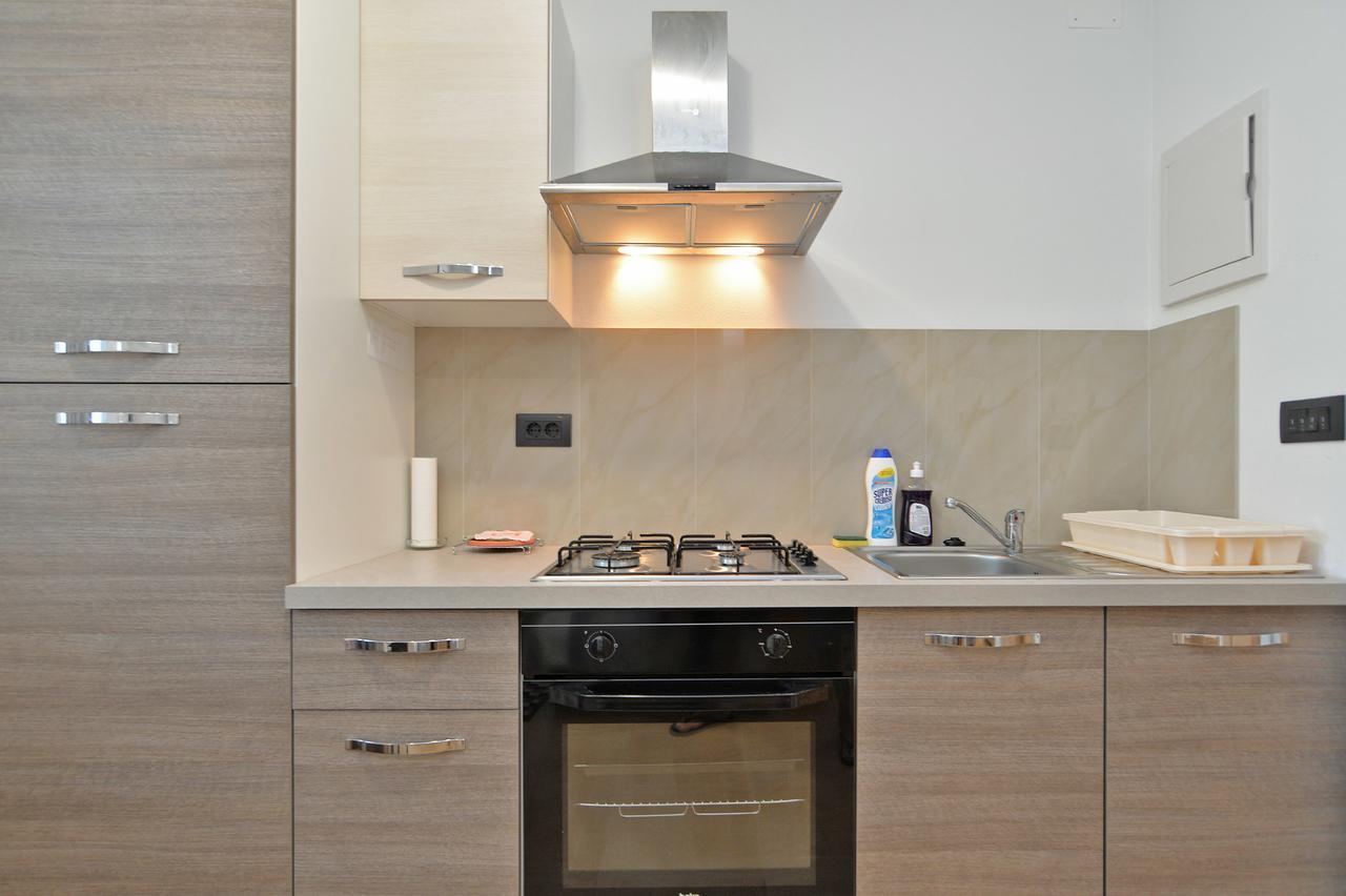 Apartments Elizabeta 1701 Fazana Ngoại thất bức ảnh
